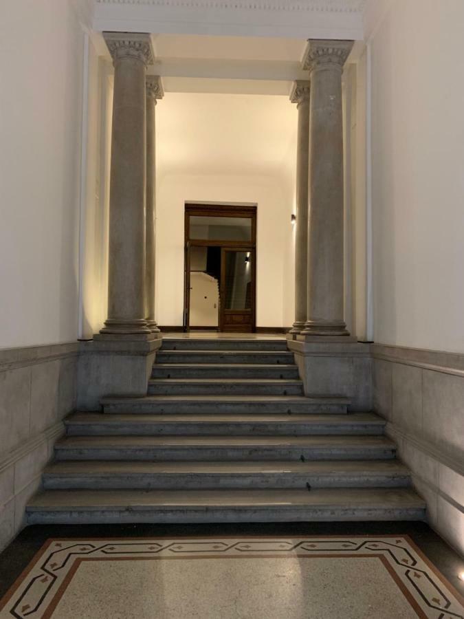 Opera Deluxe Apartment บูดาเปสต์ ภายนอก รูปภาพ